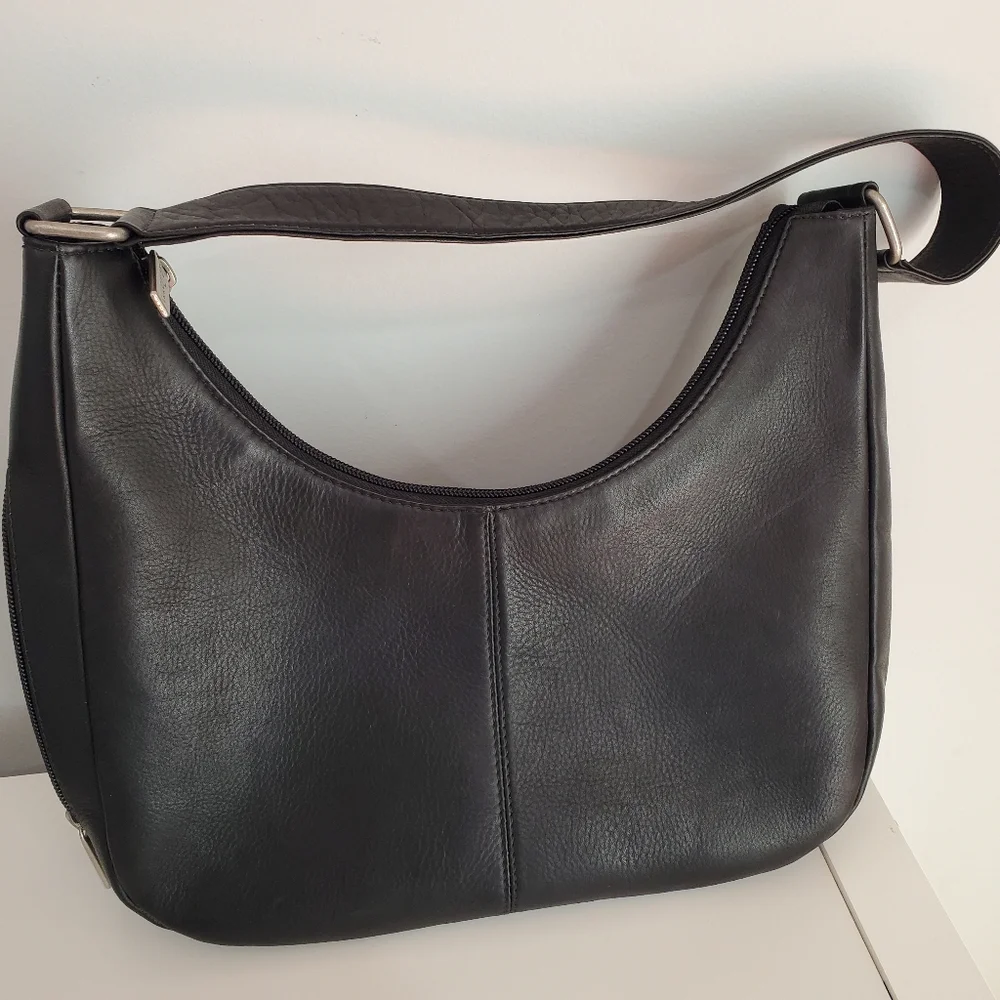 Le Donne Leather Side-Zip Shoulder Bag